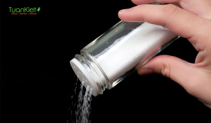 Sử dụng quá nhiều muối có ảnh hưởng gì không?