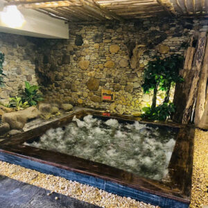 Bể sục xây Jacuzzi dành cho 6-10 người